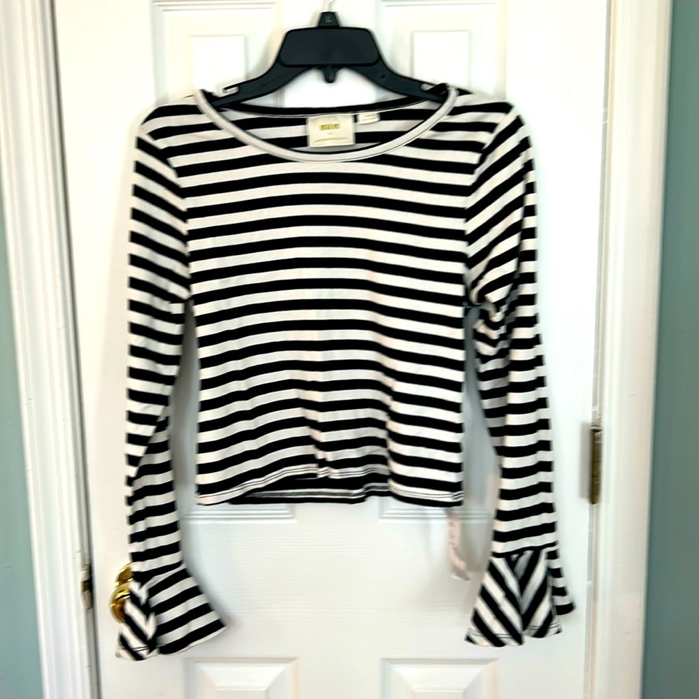 Anthropologie Maeve Flouncy Striped Top Women’s Size M Bell Sleeves Scoop Neck - Picture 2 of 5